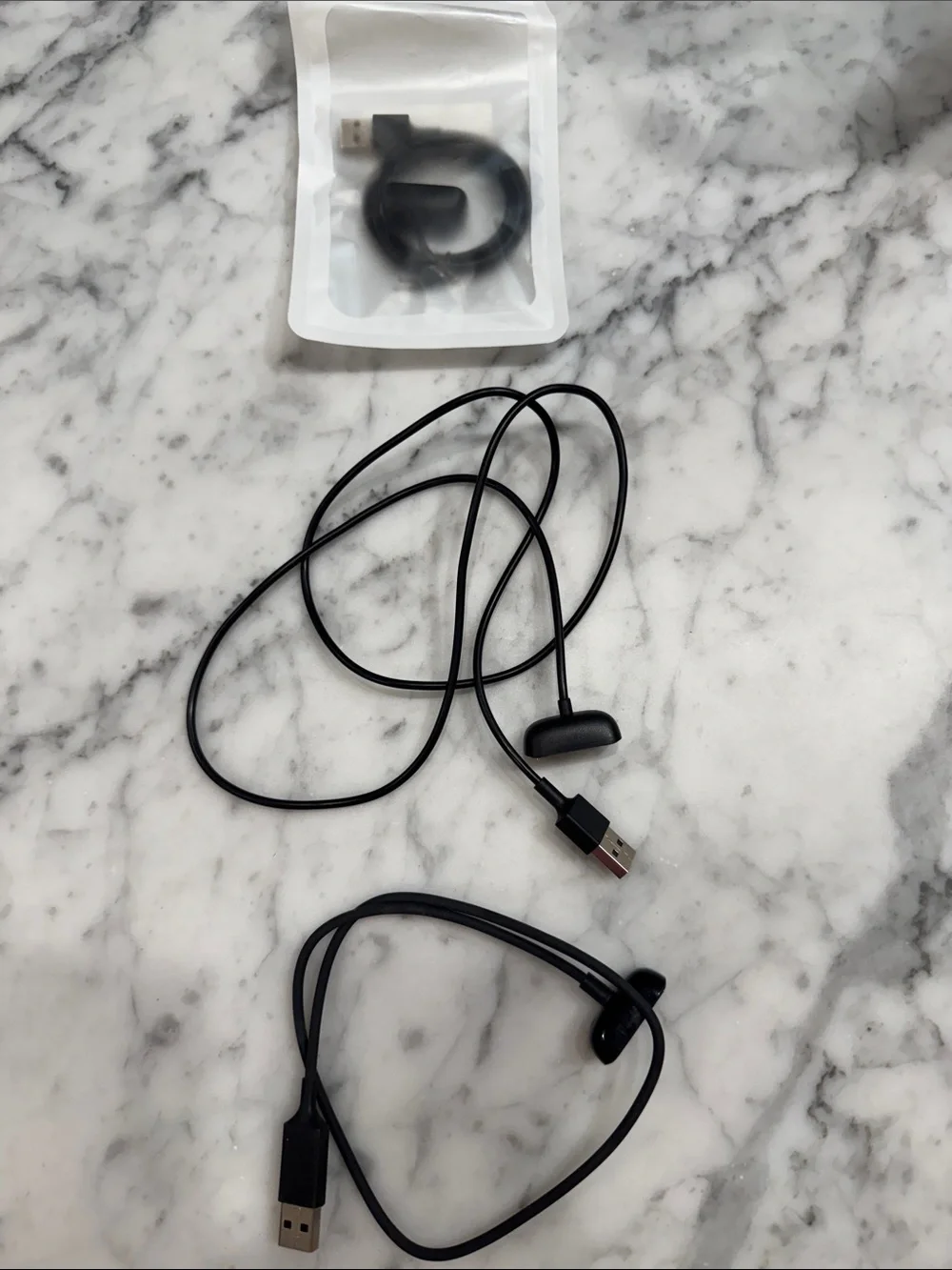 fitbit sleek luxe